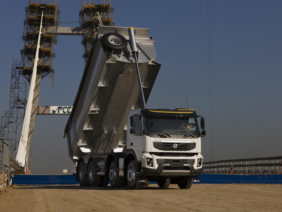  Volvo FMX 8x4 2010 года  (фото 9 из 24)